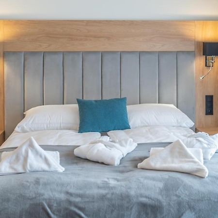 Lux Apartman V Hoteli Akvamarin Bešeňová Exterior foto